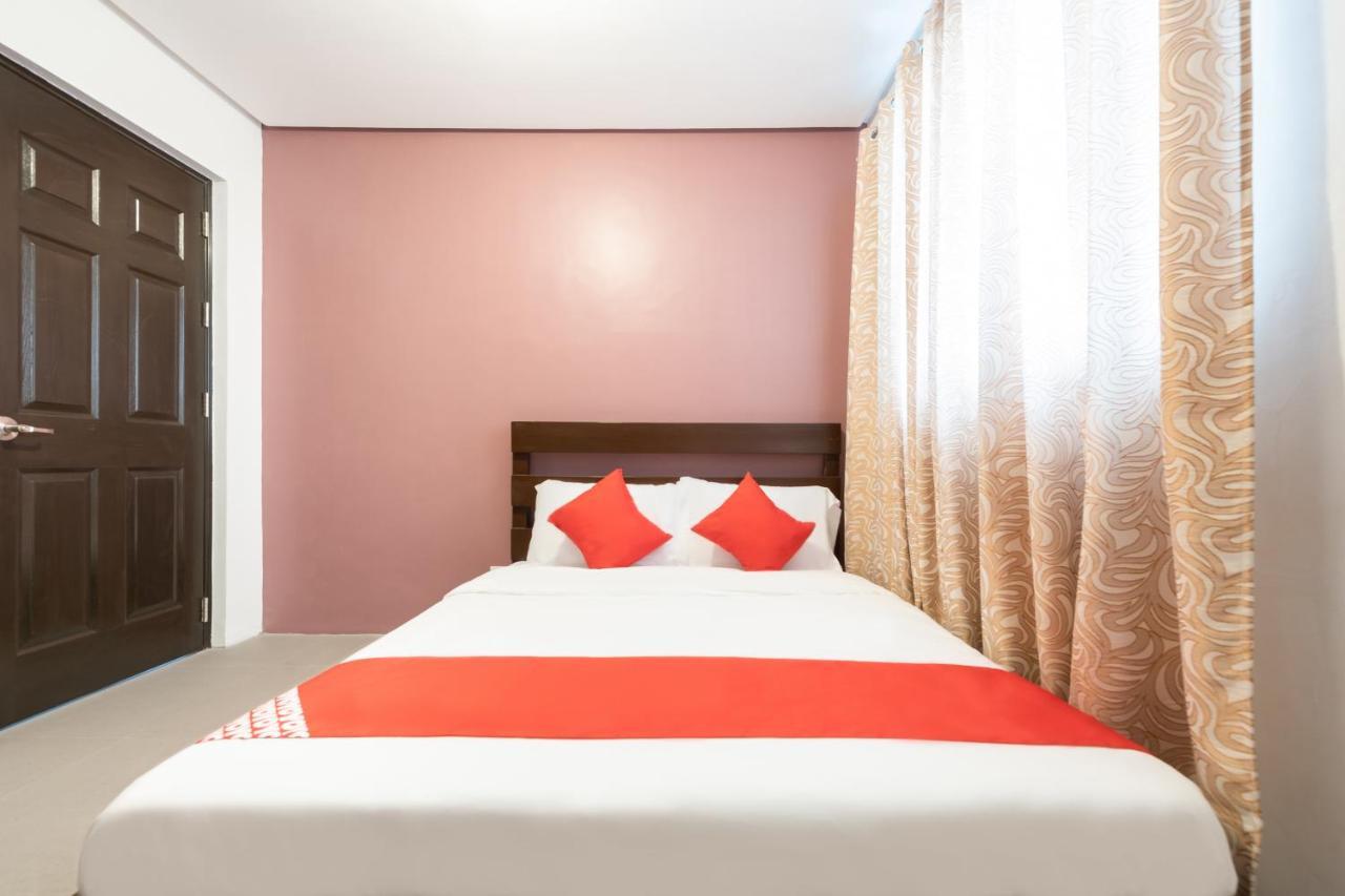 Oyo 121 Nakpil Hotel
