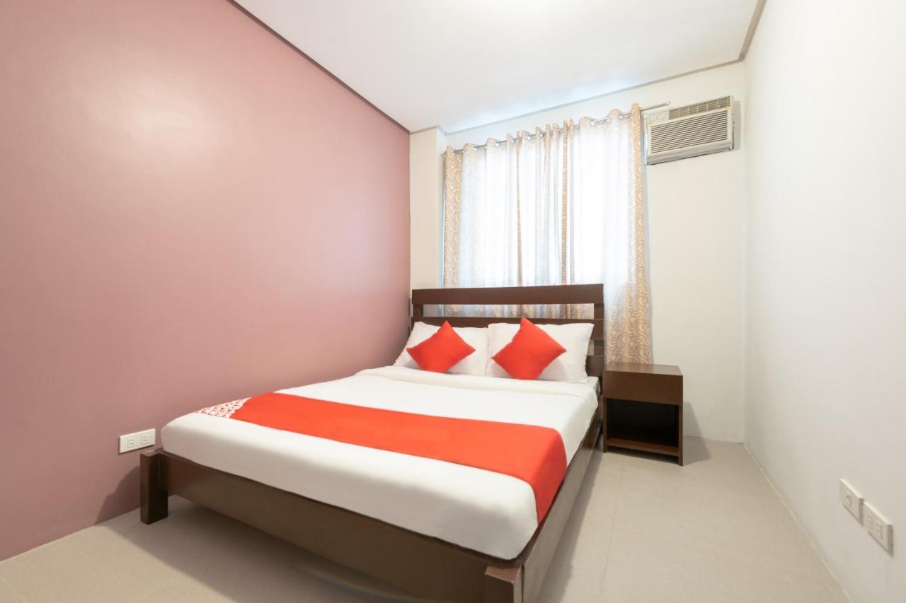 Hotel Oyo 121 Nakpil Manila